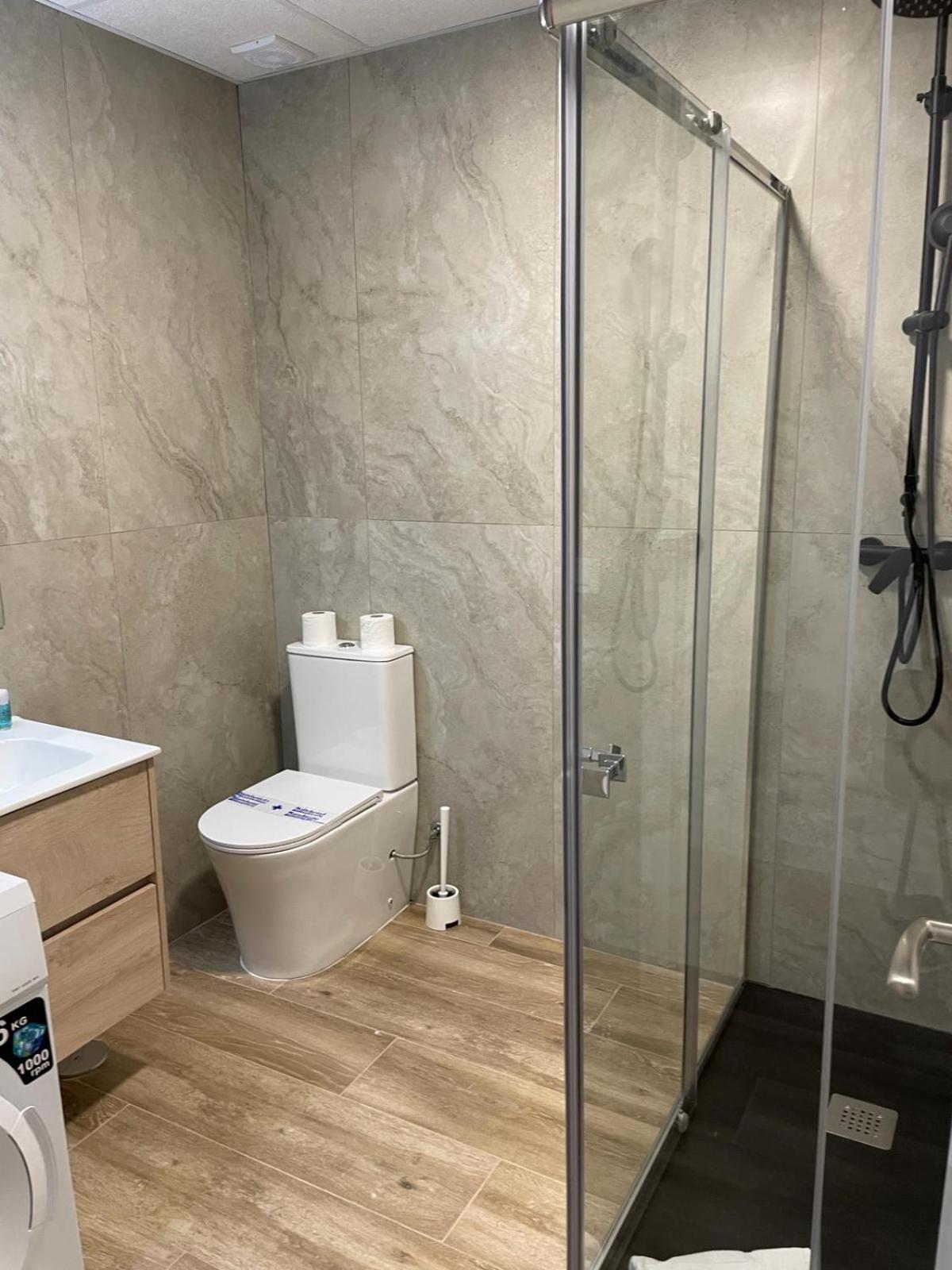 Exyca Metropolitano Apartment Madrid Luaran gambar